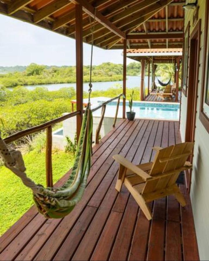 Bed and Breakfast Casa Marlin Bocas del Toro Exterior foto